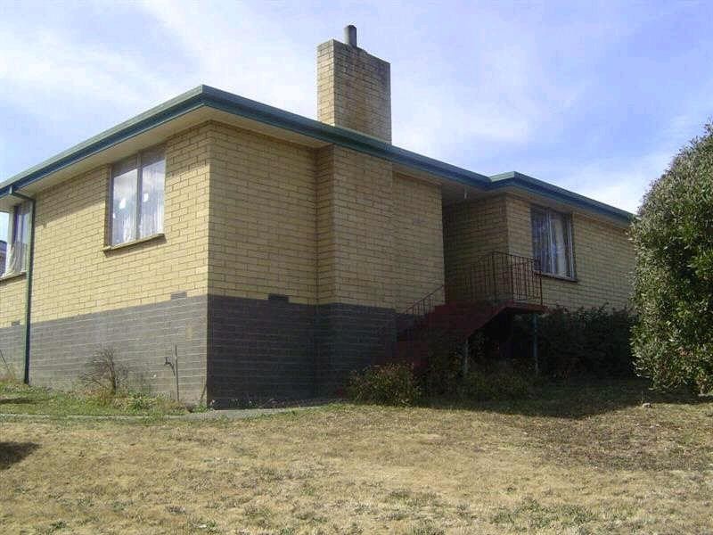 8 Mornington Drive, Ravenswood TAS 7250