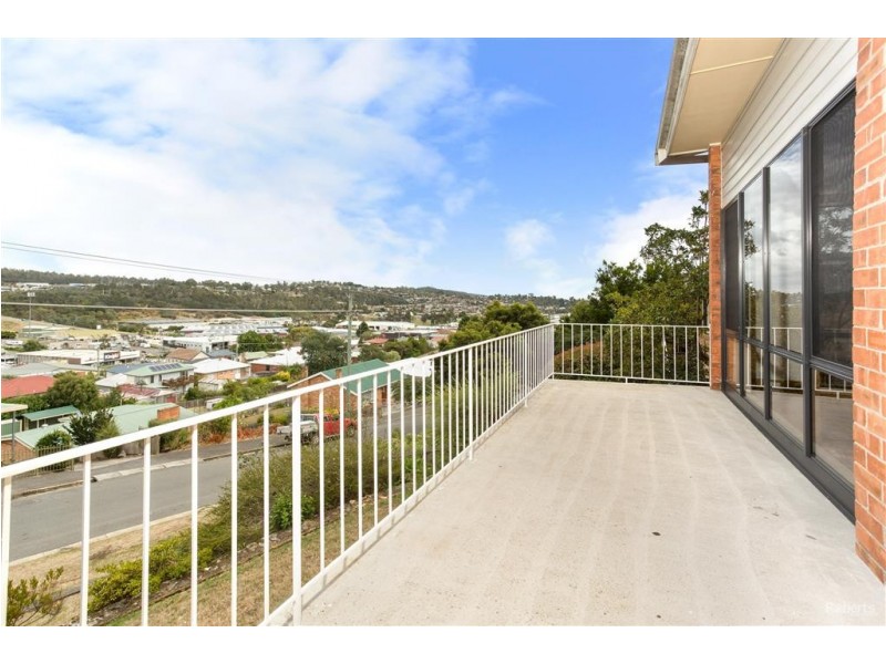 27 Waroona St, Youngtown TAS 7249