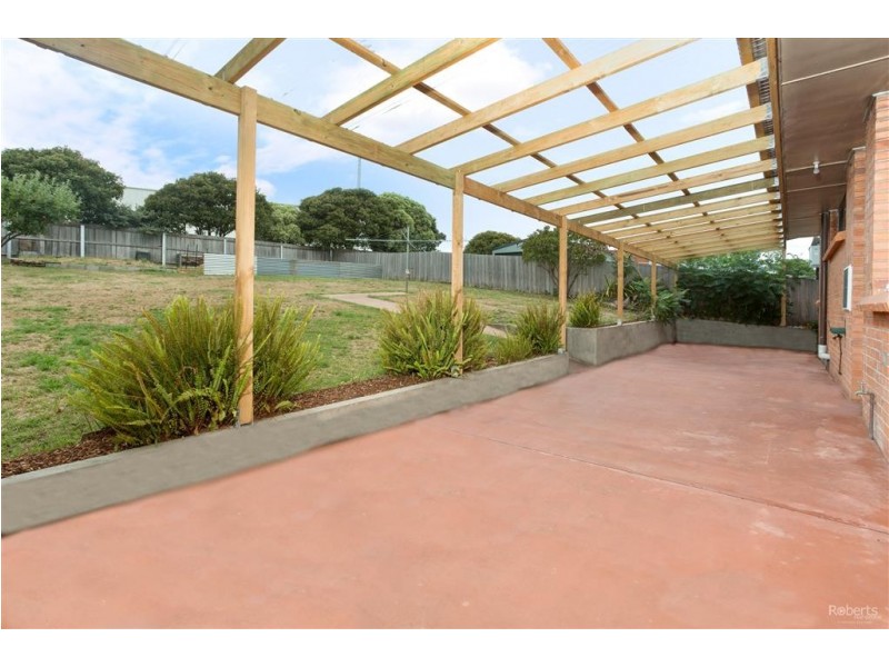 27 Waroona St, Youngtown TAS 7249
