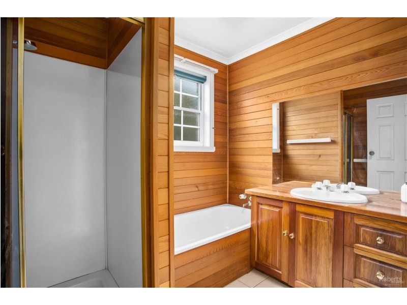 4 Beverley Hills Rd, Newstead TAS 7250