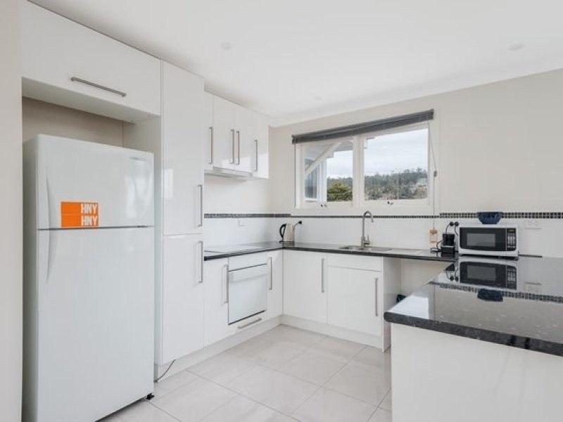 12 Summit Road, Trevallyn TAS 7250