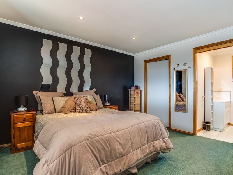 5 Beaton Street, Exeter TAS 7275