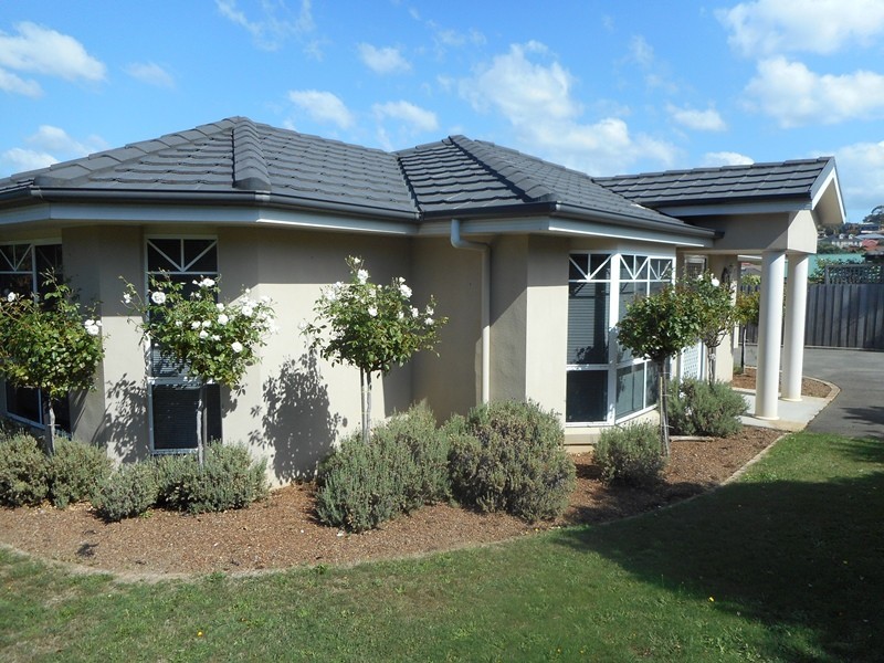 2/5 Estramina Court, Youngtown TAS 7249