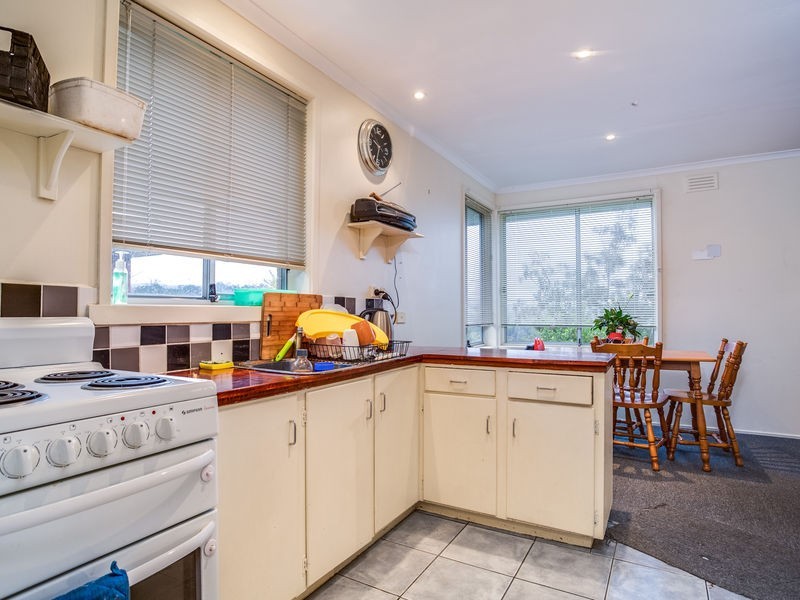 11 Oberon Place, Ravenswood TAS 7250