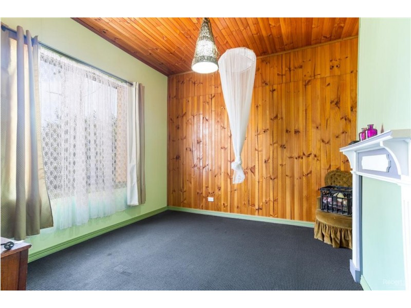 42 Pioneer Drive, Mole Creek TAS 7304