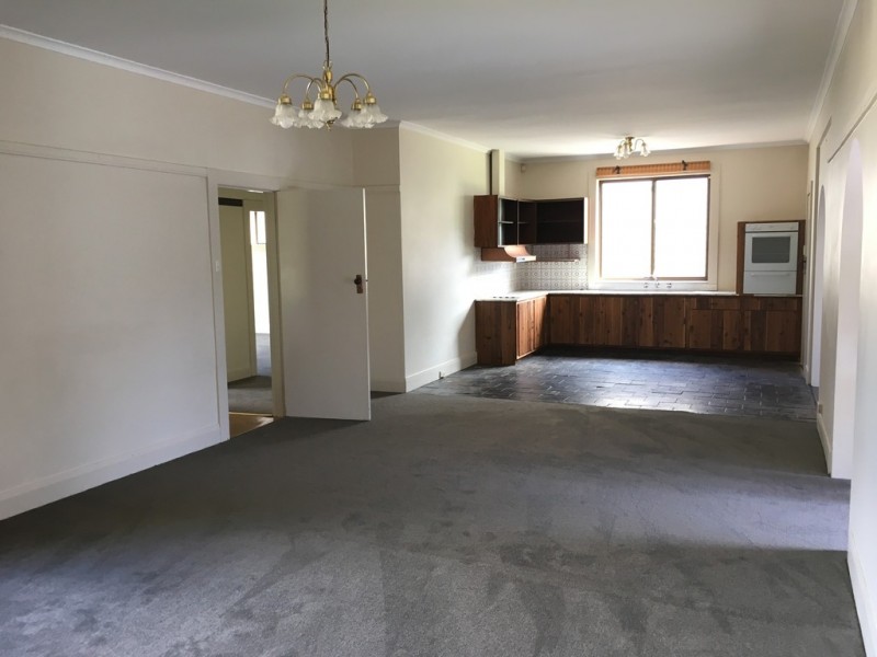 14 Connaught Crescent, West Launceston TAS 7250