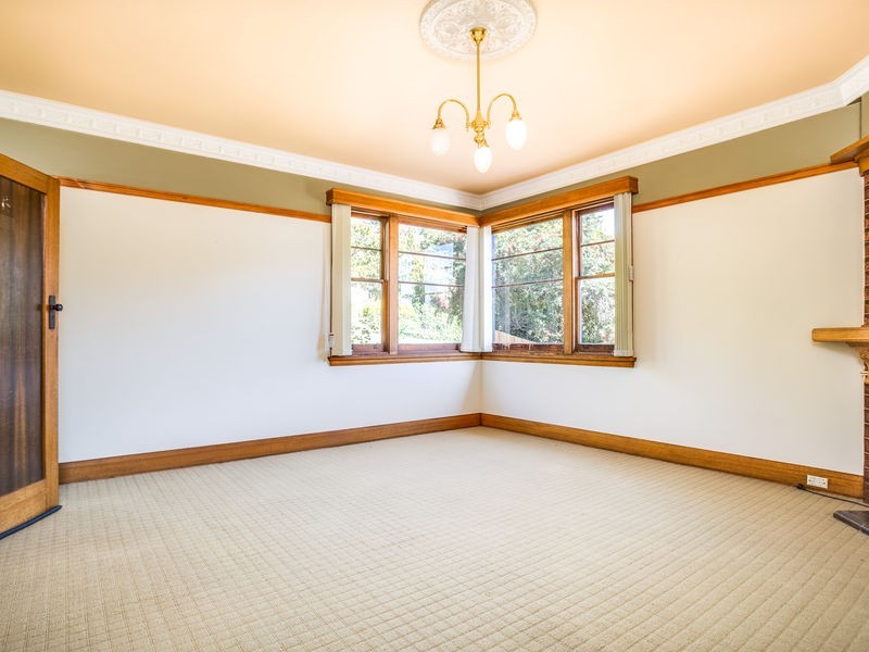 1 Neika Avenue, West Launceston TAS 7250