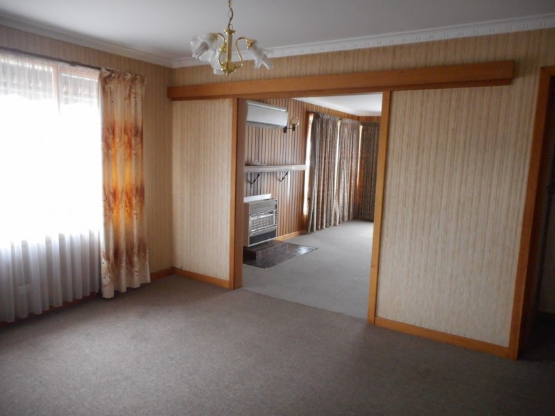 6 Cedar Street, Newnham TAS 7248