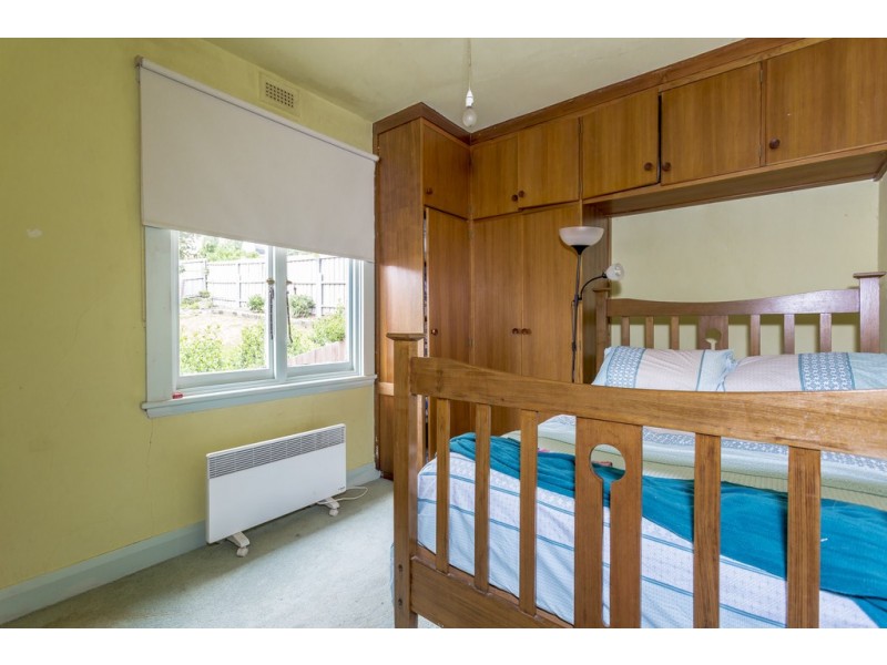 6 Churchill Crescent, Newstead TAS 7250