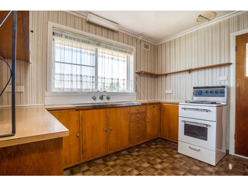 17 Swan Street, Newnham TAS 7248