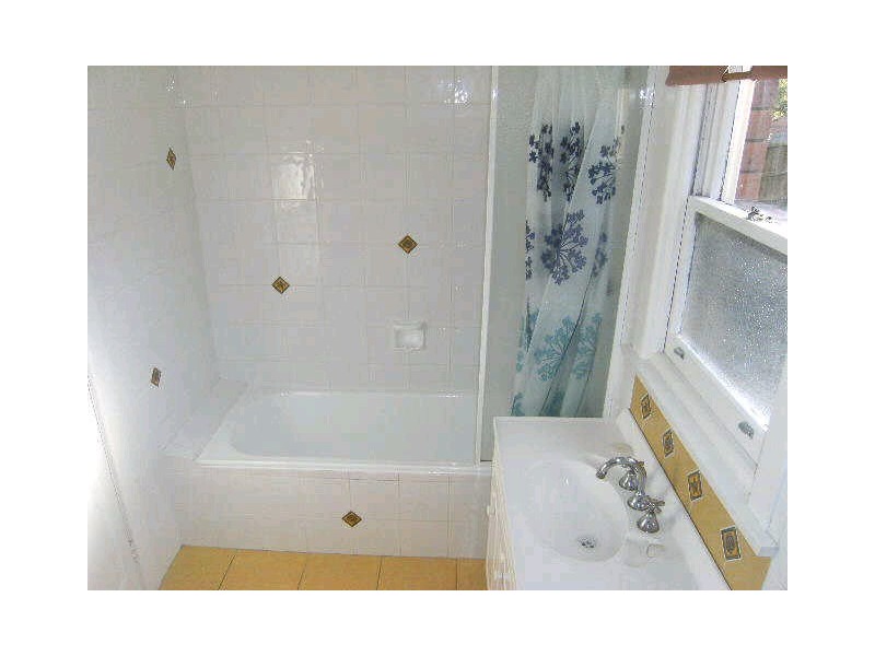2 Weedon Avenue, South Launceston TAS 7249