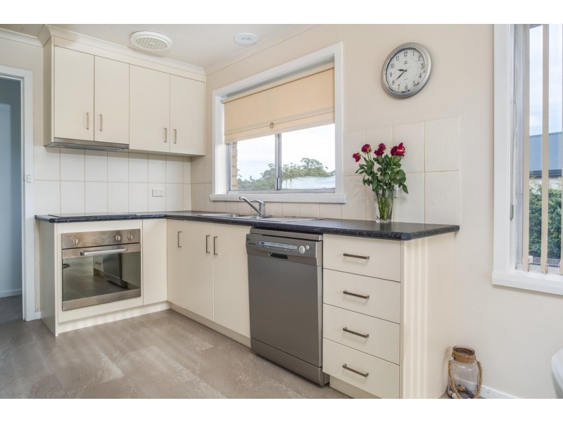 94 Rowland Crescent, Summerhill TAS 7250