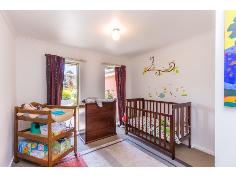 49 Piper Avenue, Youngtown TAS 7249