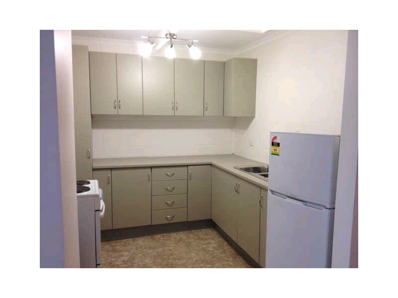 2/11 Leslie Place, South Launceston TAS 7249
