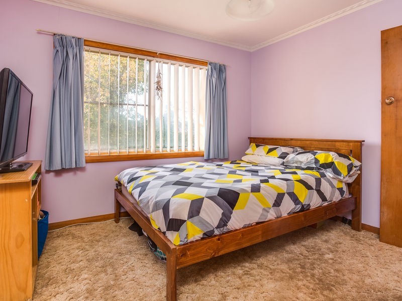 38 Oaktree Road, Youngtown TAS 7249