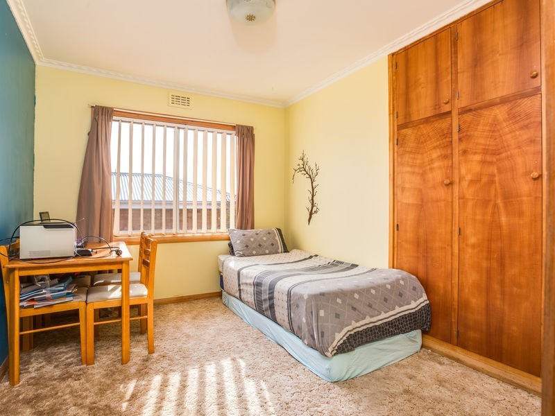 38 Oaktree Road, Youngtown TAS 7249