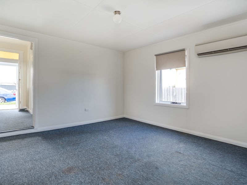 1/11 Napier Street, Youngtown TAS 7249