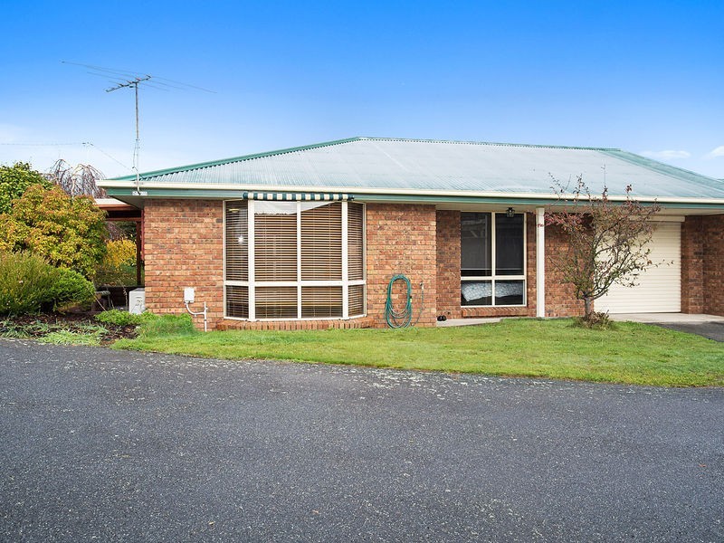 1/12 Belmont Court, Newnham TAS 7248