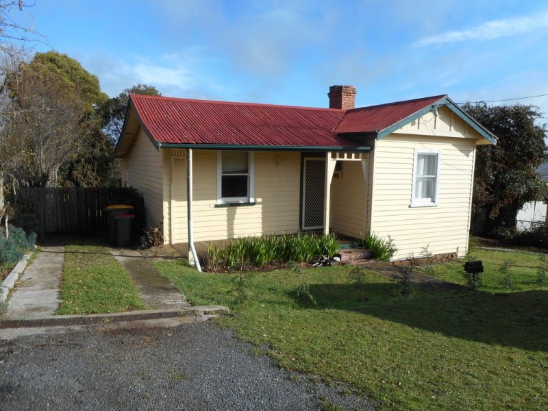 17 East Church Street, Deloraine TAS 7304