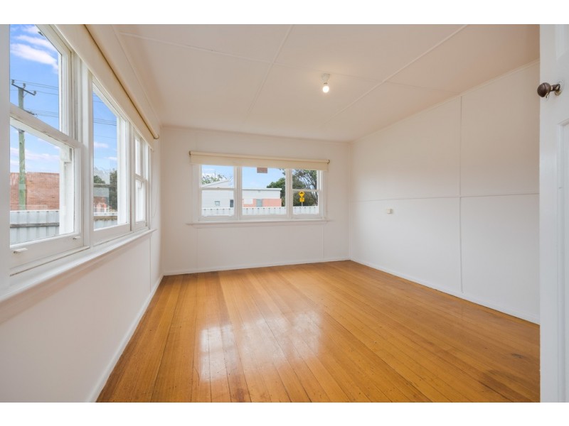 15 Jellico Street, Mowbray TAS 7248