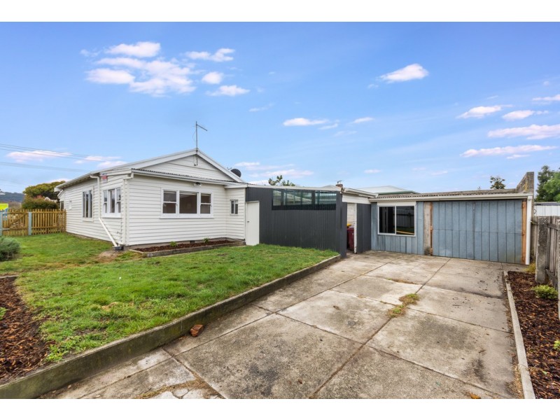 15 Jellico Street, Mowbray TAS 7248