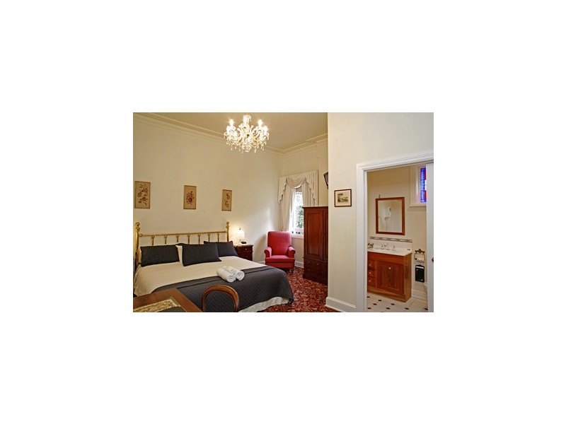 72 Hampden Road, Battery Point TAS 7004