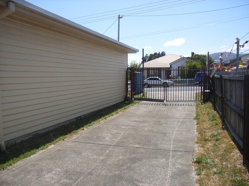 8A Knoll Street, Glenorchy TAS 7010