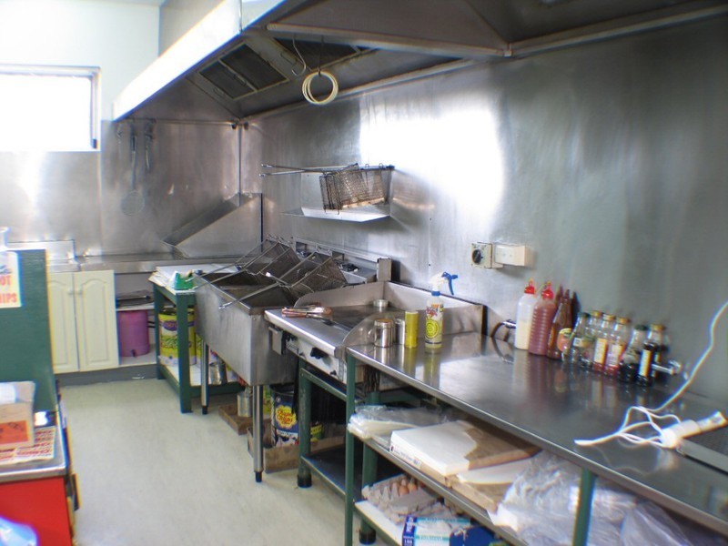 145 East Derwent Highway, Lindisfarne TAS 7015