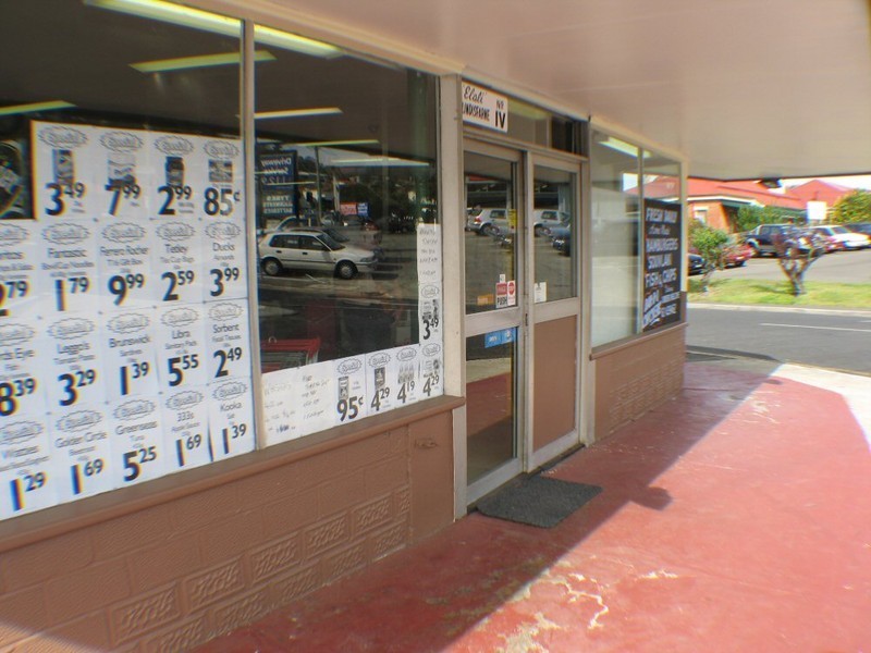 145 East Derwent Highway, Lindisfarne TAS 7015