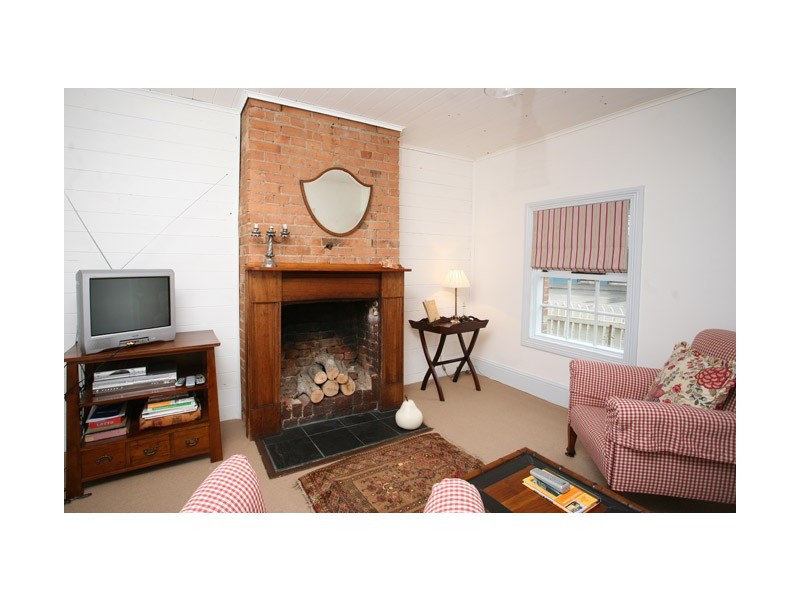19 Cascade Road, South Hobart TAS 7004
