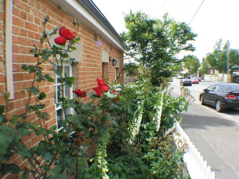 19 Cascade Road, South Hobart TAS 7004