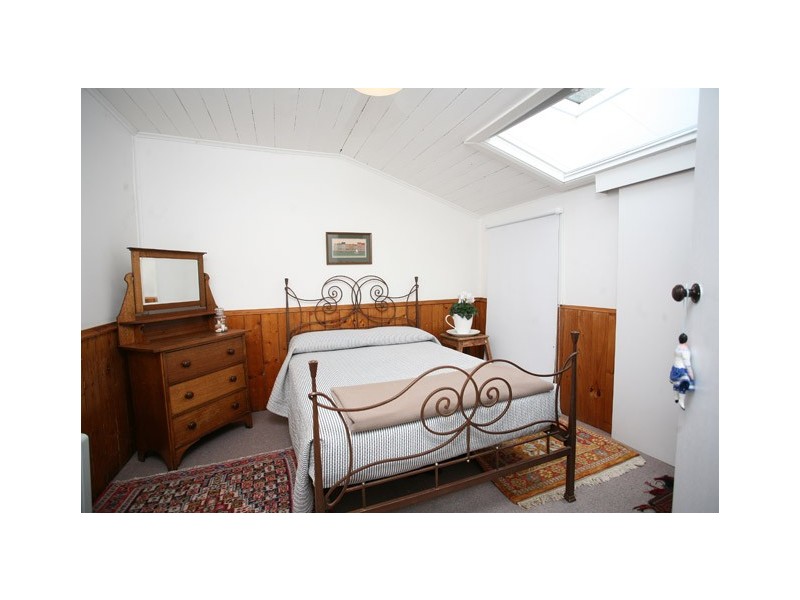 19 Cascade Road, South Hobart TAS 7004