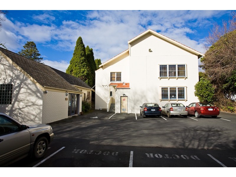 7 Beach Road, Sandy Bay TAS 7005
