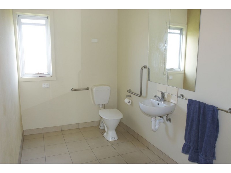 96a and 96b Derwent Park Road, Derwent Park TAS 7009