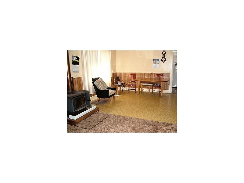 17 Besser Crescent, Burnie TAS 7320