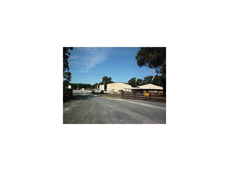 * Ten Mile Track, Scottsdale TAS 7260