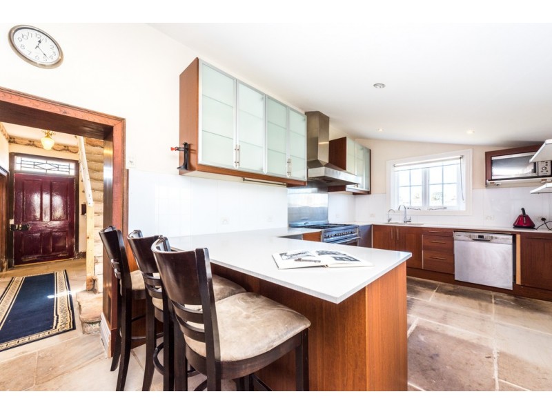 20 Pedder Street, Campbell Town TAS 7210