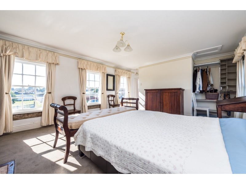20 Pedder Street, Campbell Town TAS 7210