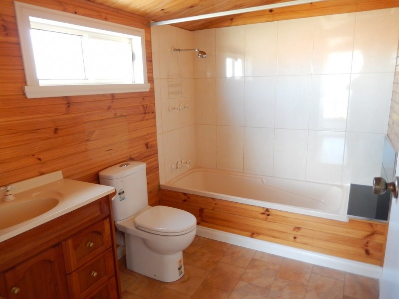 20 Logan Road, Evandale TAS 7212