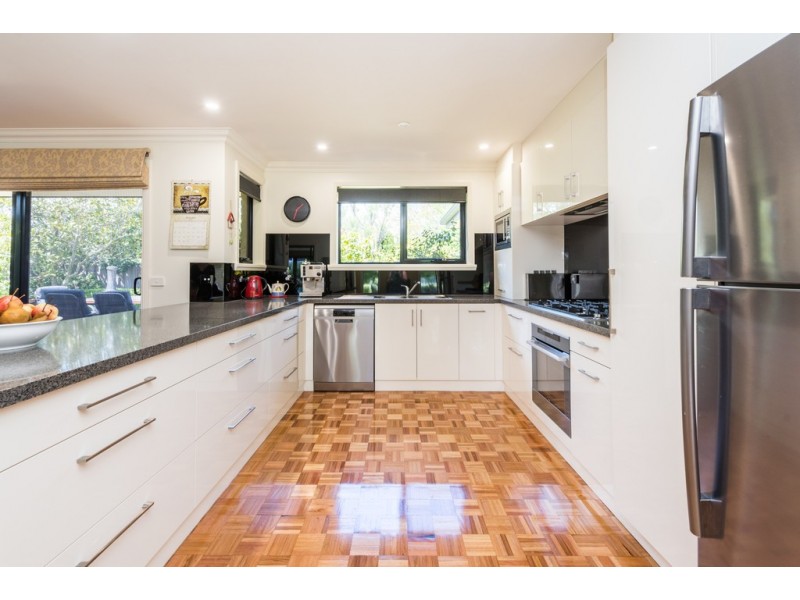 13 Spring Grove, Youngtown TAS 7249