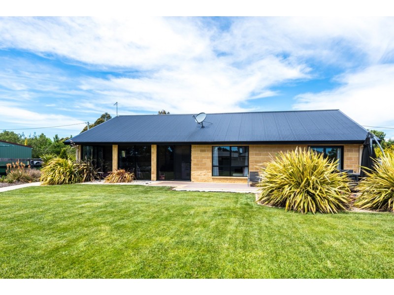 163 Wellington Street, Longford TAS 7301