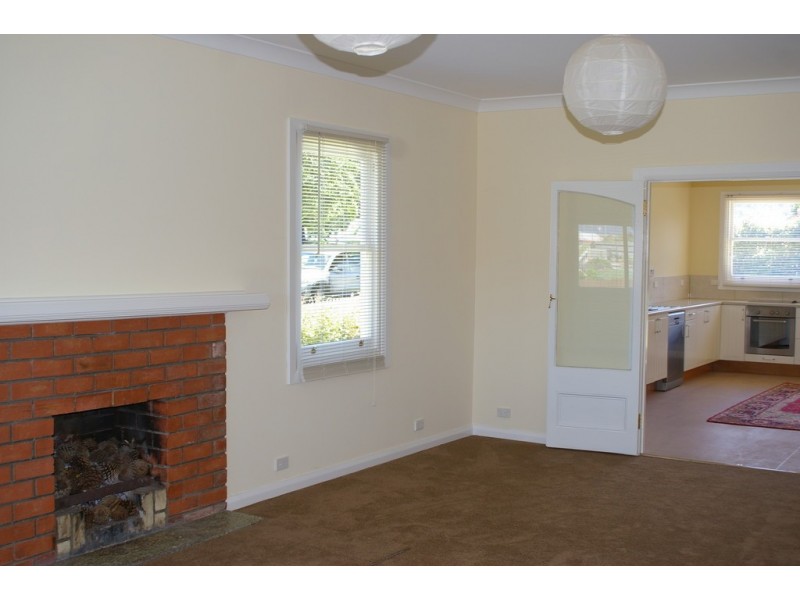 11 Falmouth Street, Avoca TAS 7213
