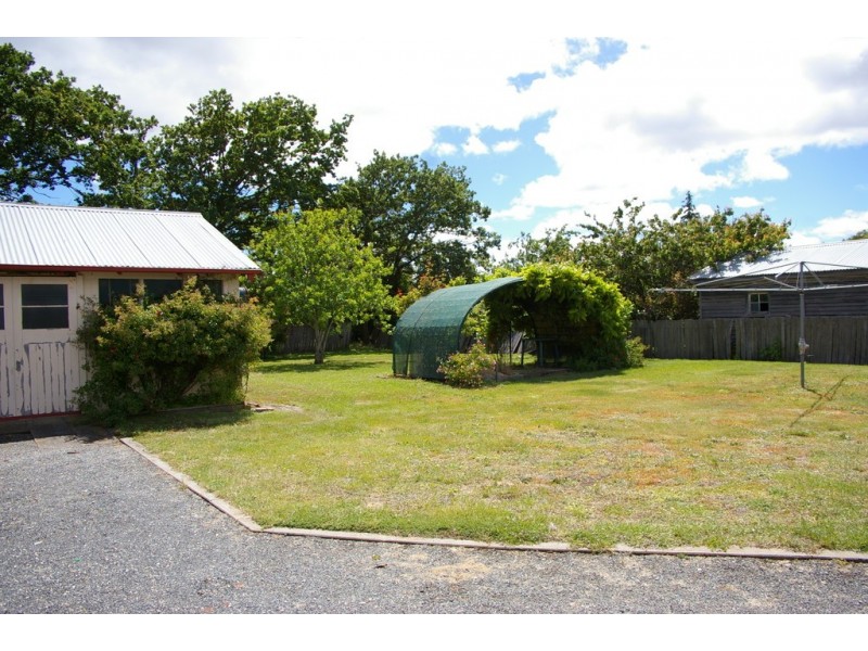 25 Pedder Street, Campbell Town TAS 7210