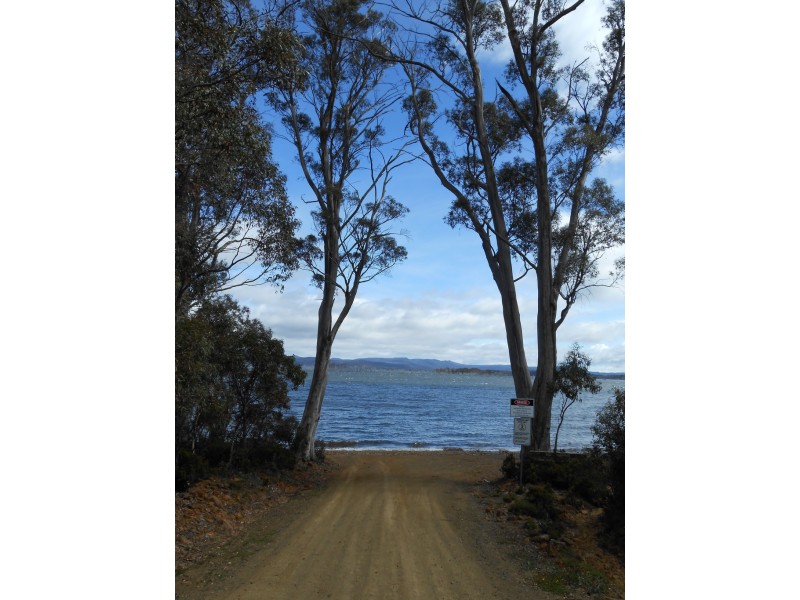 3 Larner Parade, Morass Bay TAS 7030