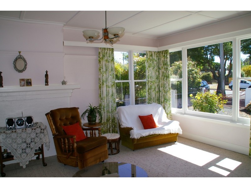 1 Queen Street, Campbell Town TAS 7210