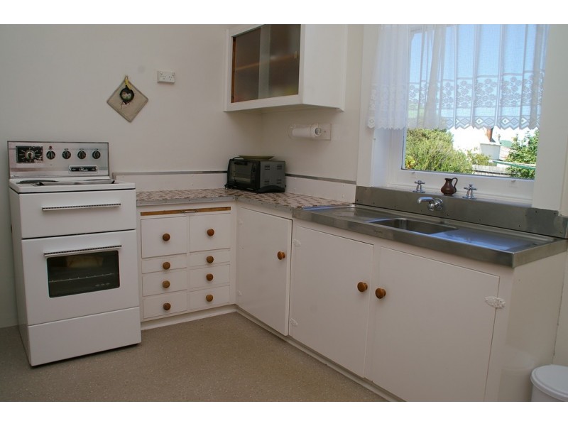 1 Queen Street, Campbell Town TAS 7210