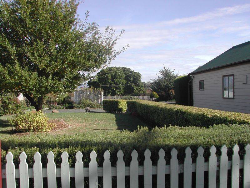 54 Main Street, Cressy TAS 7302