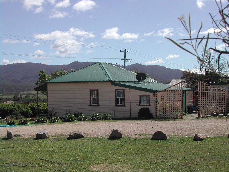 36-38 Falmouth Street, Avoca TAS 7213