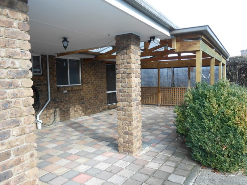 16 Pultney Street, Longford TAS 7301