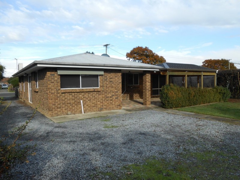 16 Pultney Street, Longford TAS 7301